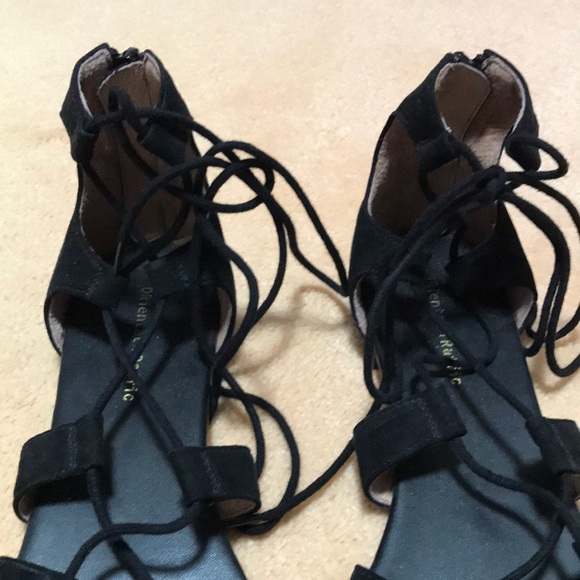 ORIENTAL TRAFFIC Faux Suede Gladiator Sandals - Picture 8 of 11